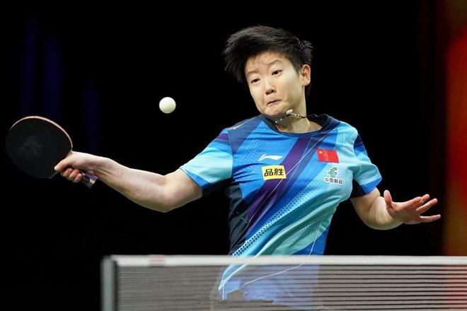 作家：裁判误判很多，巴萨原本可以提前二十分钟取得领先